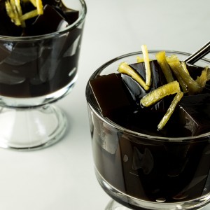 Grass Jelly With Ginger Syrup          